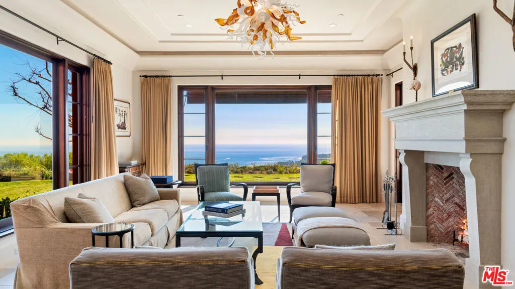 6093 Murphy Way, Malibu, California 90265 home-pic-14