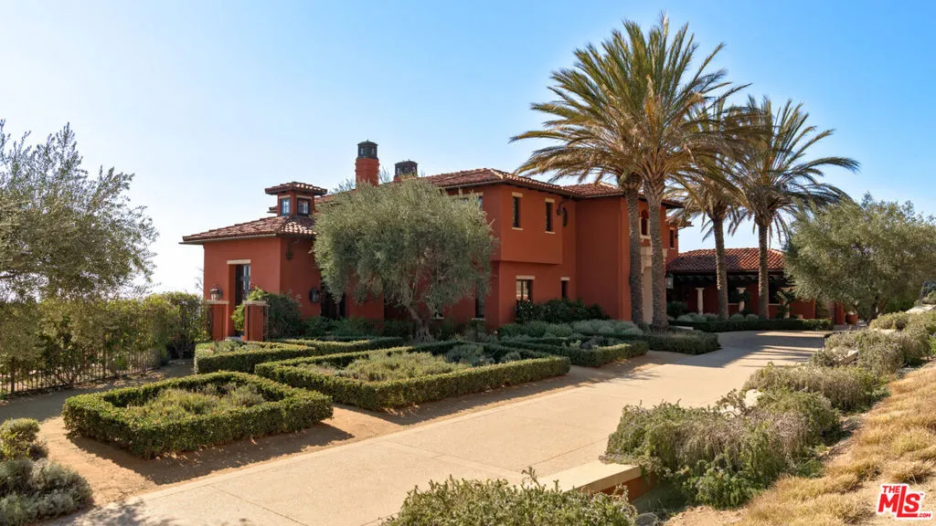 6093 Murphy Way, Malibu, California 90265 home-pic-7