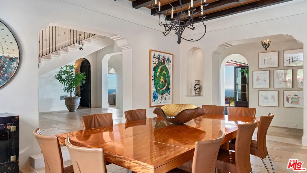 6093 Murphy Way, Malibu, California 90265 home-pic-20