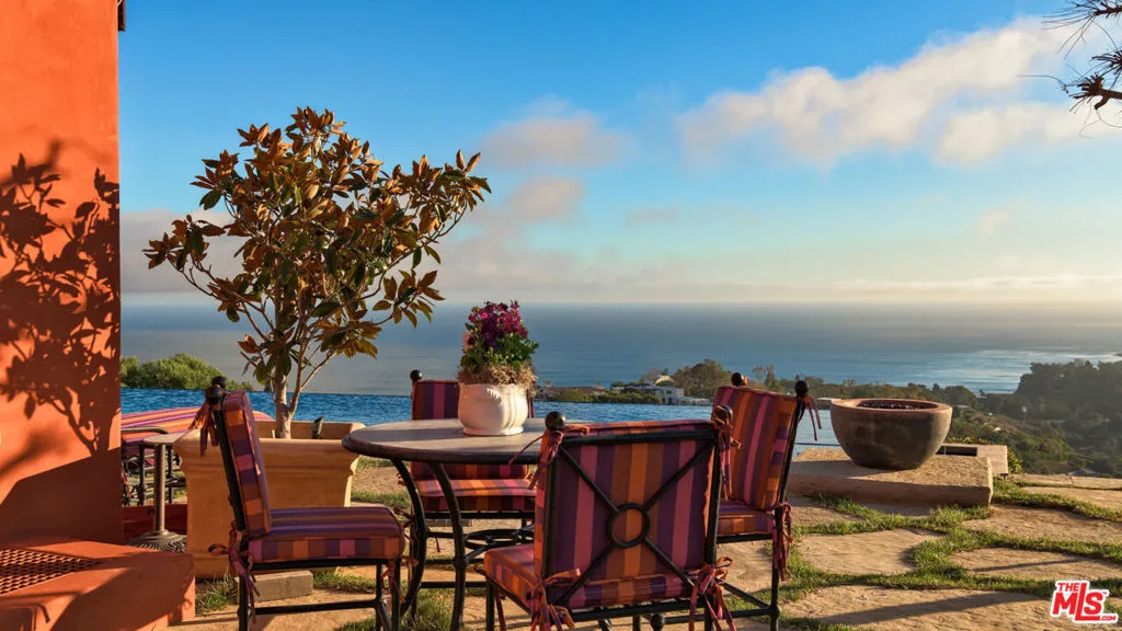 6093 Murphy Way, Malibu, California 90265 home-pic-29