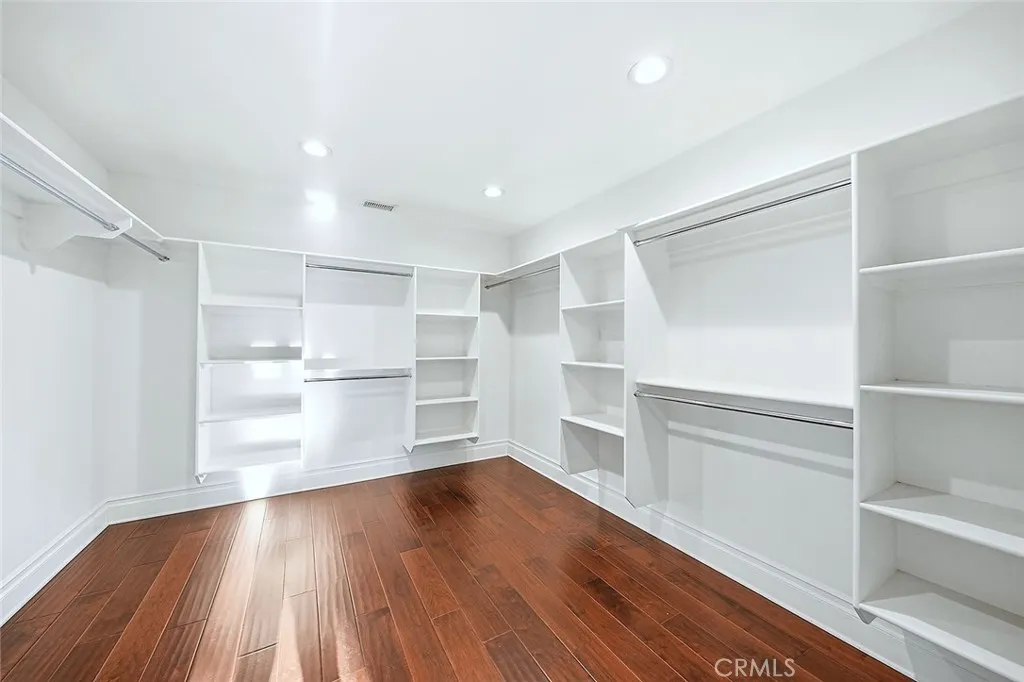 4430 Rosebank, La Canada Flintridge, California 91011 home-pic-28