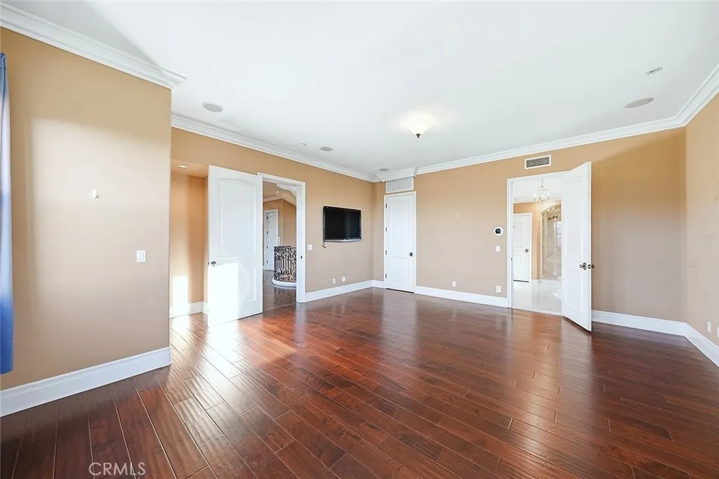 4430 Rosebank, La Canada Flintridge, California 91011 home-pic-27