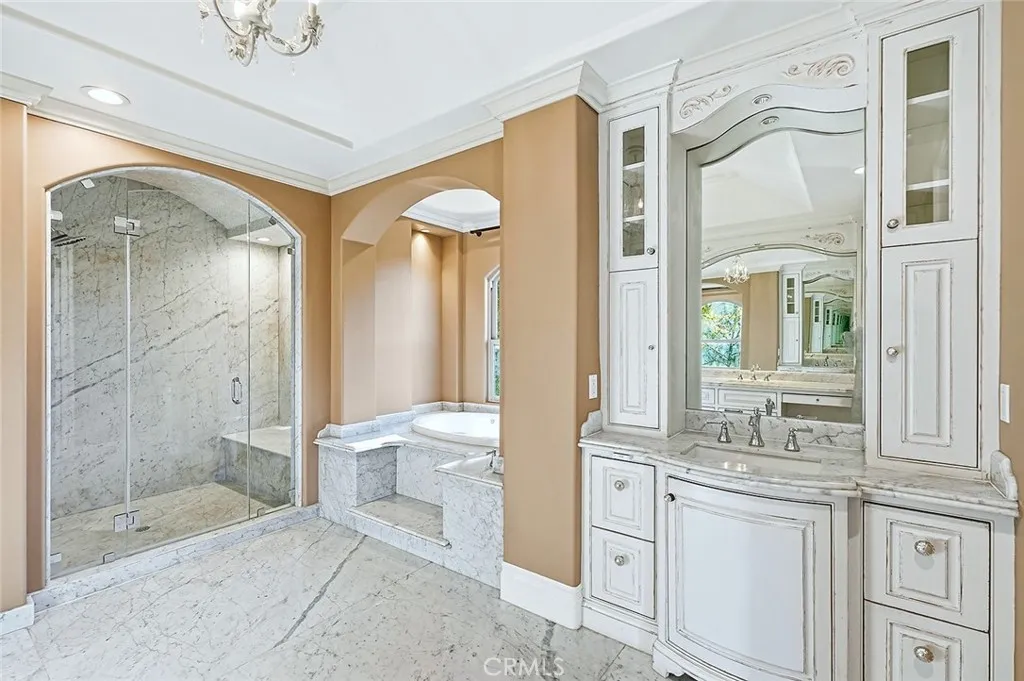 4430 Rosebank, La Canada Flintridge, California 91011 home-pic-31