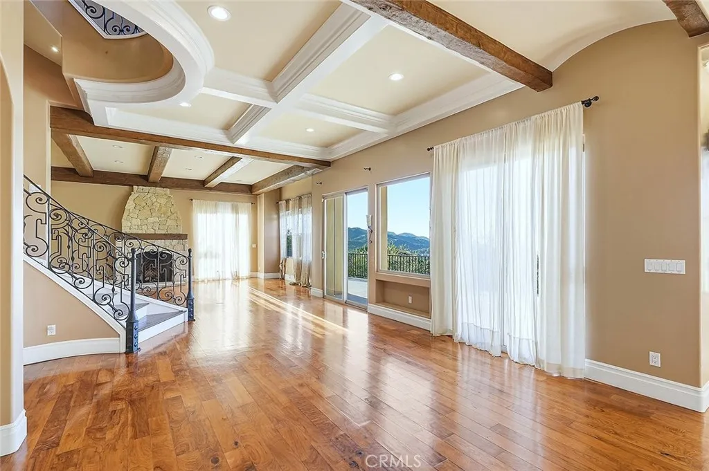 4430 Rosebank, La Canada Flintridge, California 91011 home-pic-7