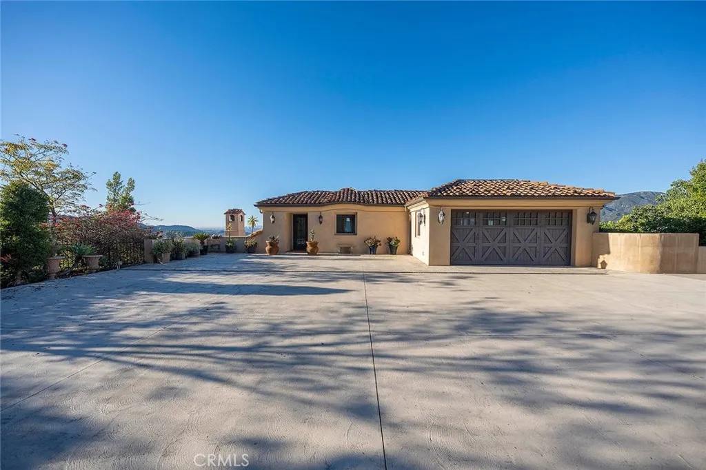 4430 Rosebank, La Canada Flintridge, California 91011 home-pic-5