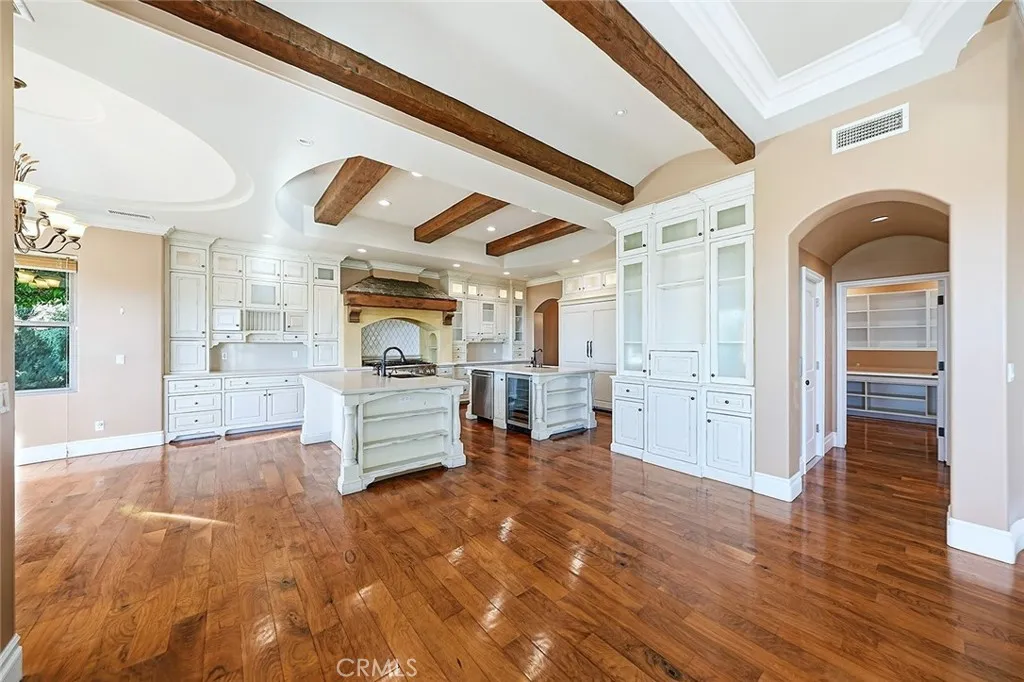 4430 Rosebank, La Canada Flintridge, California 91011 home-pic-10
