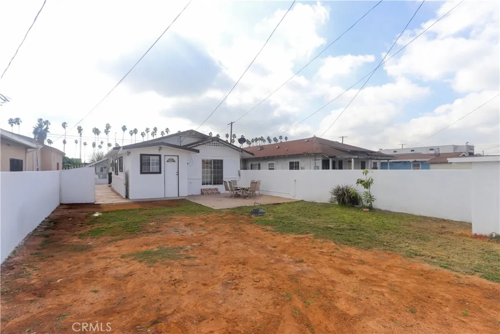 1111 W 54th, Los Angeles, California 90037 home-pic-19