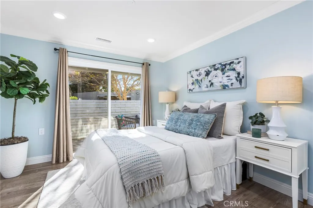 2046 Via Mariposa E Unit P, Laguna Woods, California 92637 home-pic-15