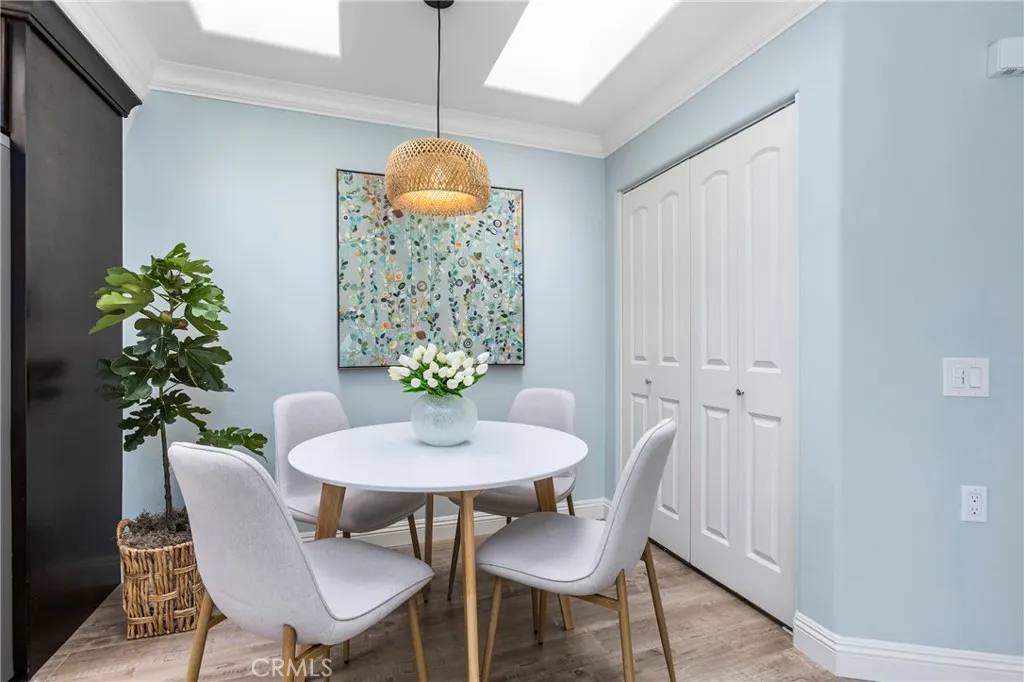 2046 Via Mariposa E Unit P, Laguna Woods, California 92637 home-pic-9