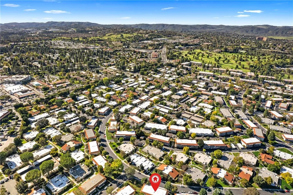 2046 Via Mariposa E Unit P, Laguna Woods, California 92637 home-pic-32