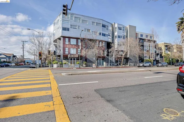 6501 San Pablo Ave 410, Oakland, California 94608