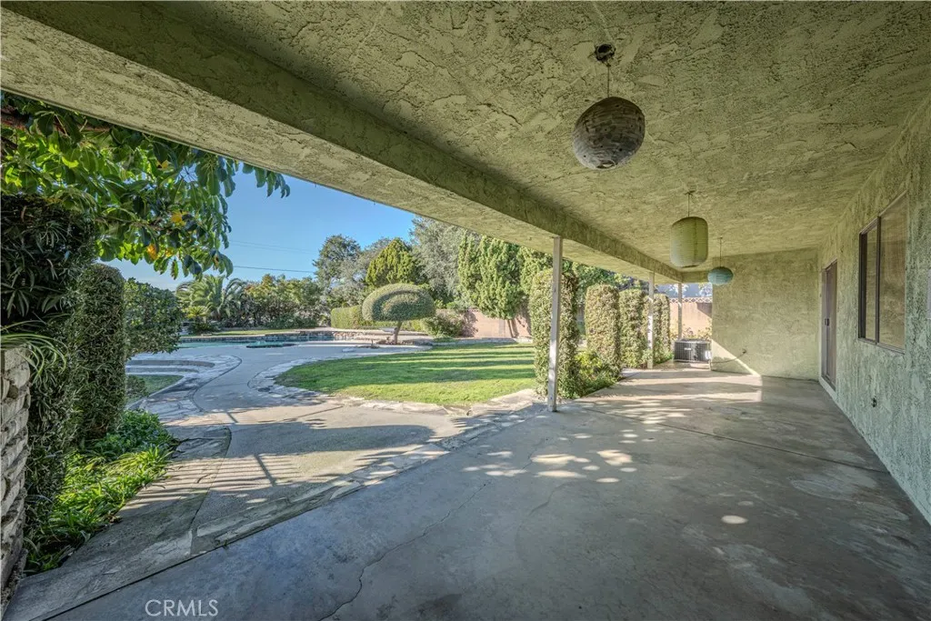 569 N Barranca Avenue, Glendora, California 91741 home-pic-30