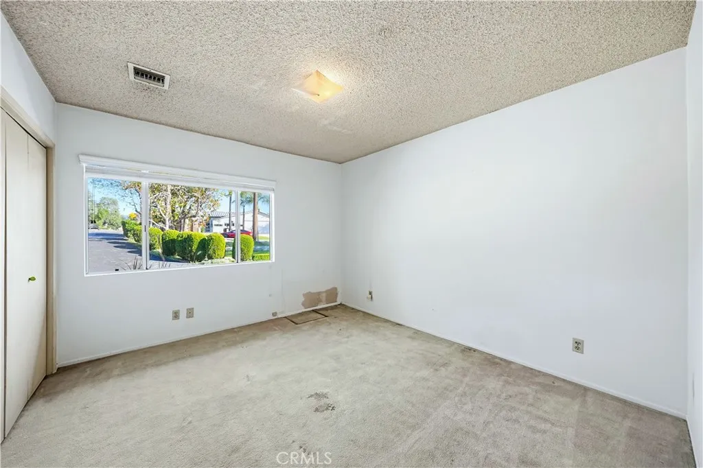 569 N Barranca Avenue, Glendora, California 91741 home-pic-19
