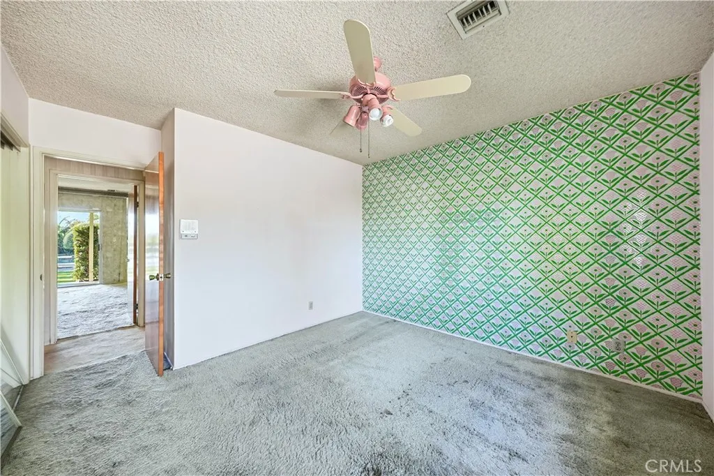 569 N Barranca Avenue, Glendora, California 91741 home-pic-22