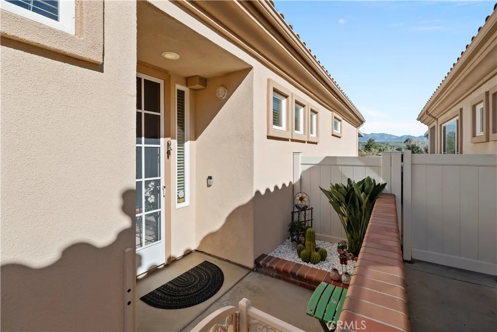 502 Brooklawn, Banning, California 92220 home-pic-3