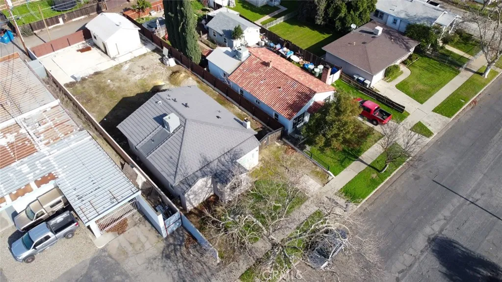 15 E 22nd, Merced, California 95340 home-pic-40