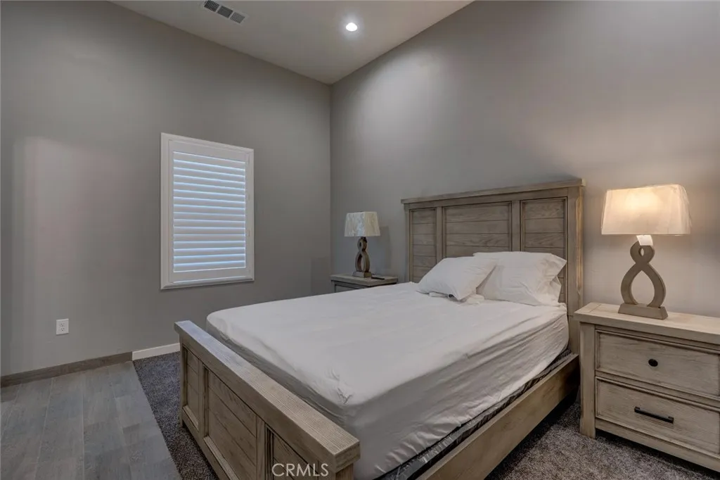 15 E 22nd, Merced, California 95340 home-pic-22