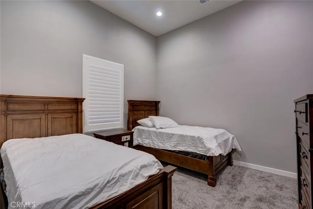 15 E 22nd, Merced, California 95340 home-pic-30