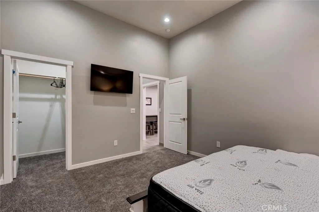 15 E 22nd, Merced, California 95340 home-pic-27