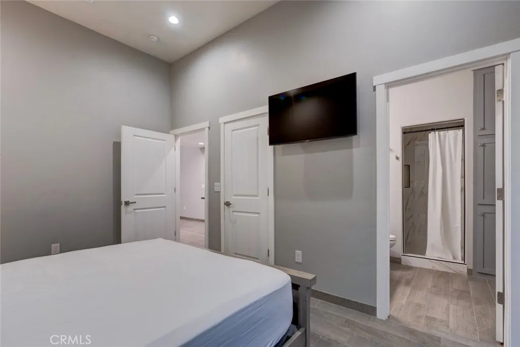 15 E 22nd, Merced, California 95340 home-pic-23