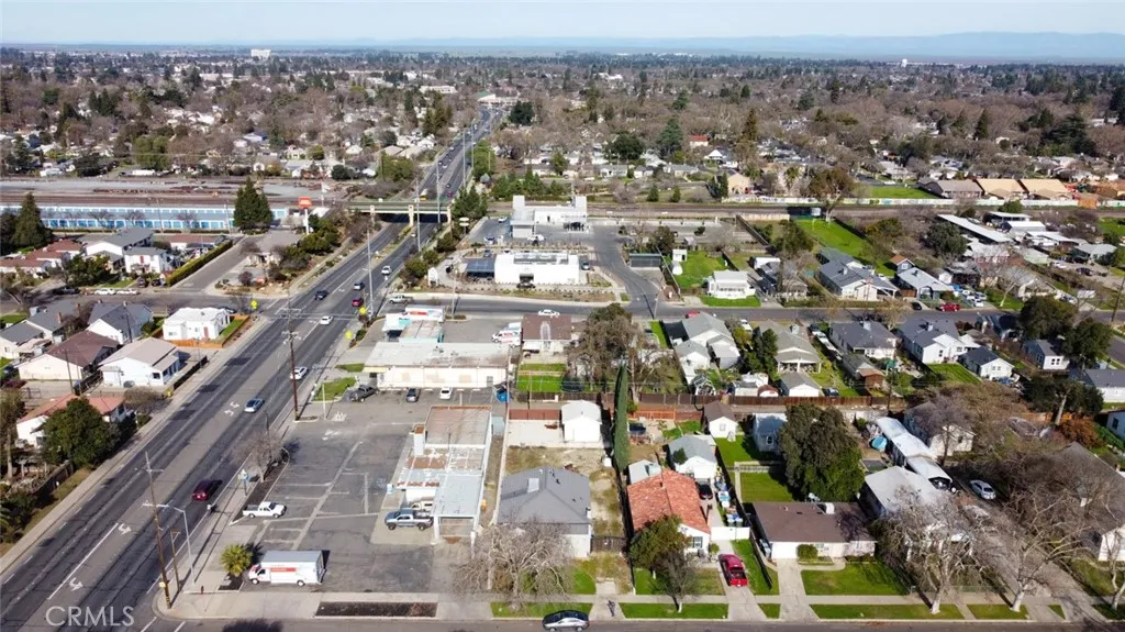 15 E 22nd, Merced, California 95340 home-pic-44