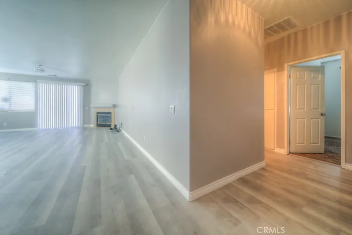 11660 Desert Falls, Adelanto, California 92301