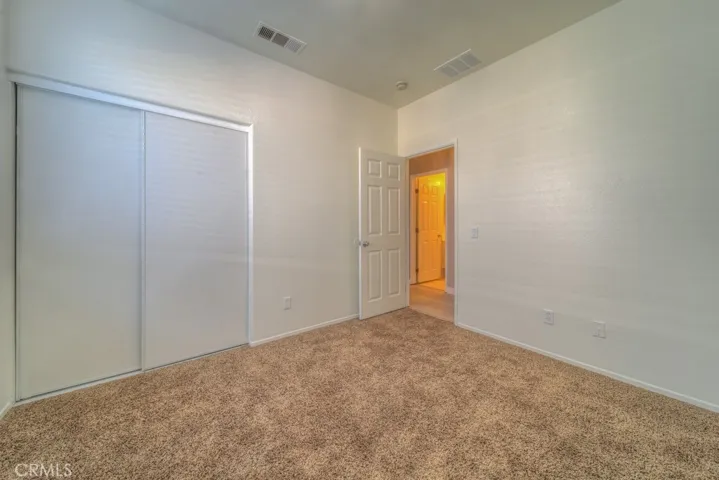11660 Desert Falls, Adelanto, California 92301