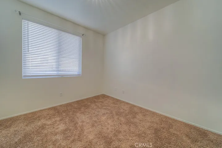 11660 Desert Falls, Adelanto, California 92301