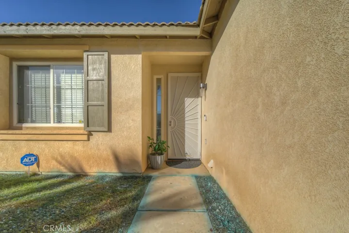 11660 Desert Falls, Adelanto, California 92301
