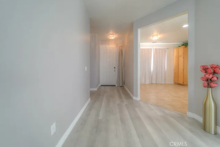 11660 Desert Falls, Adelanto, California 92301