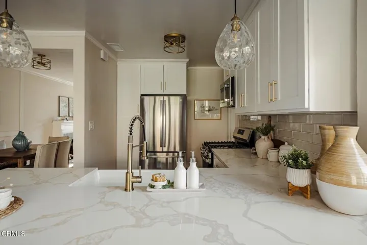 05-EncinalAve-35119c596c