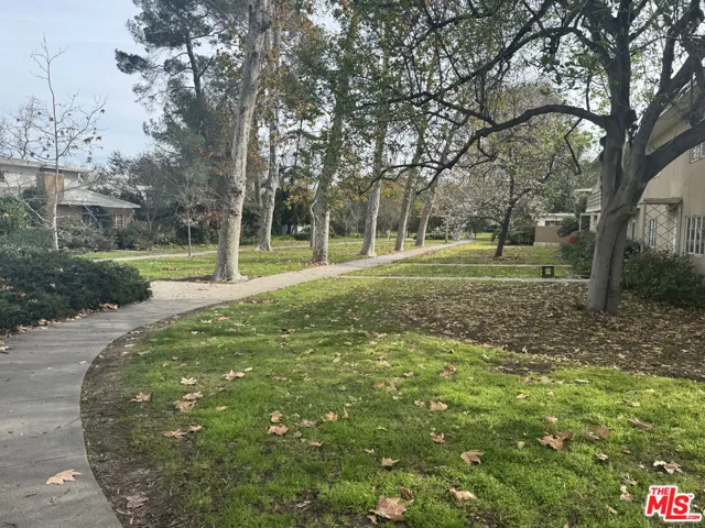 5259 1/2 Village Green, Los Angeles, California 90016