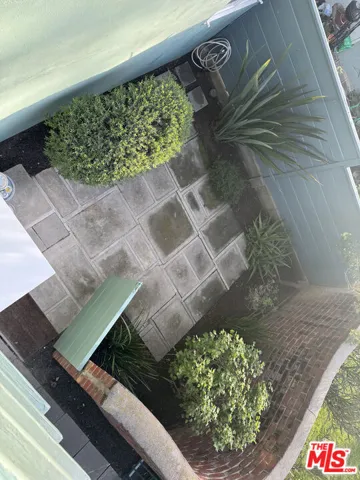 5259 1/2 Village Green, Los Angeles, California 90016