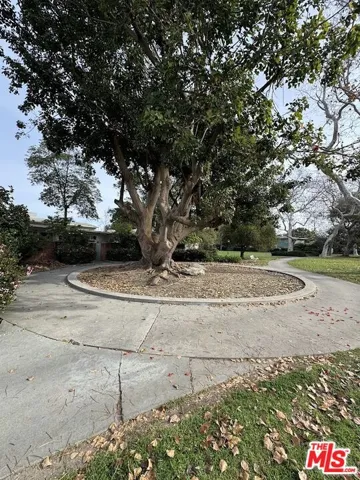 5259 1/2 Village Green, Los Angeles, California 90016