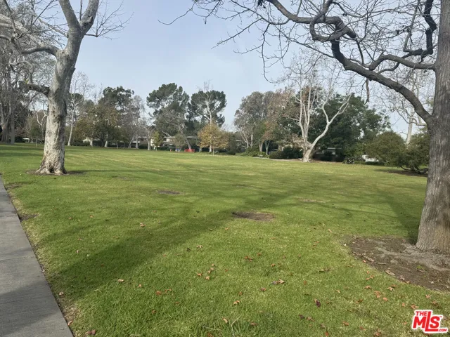 5259 1/2 Village Green, Los Angeles, California 90016