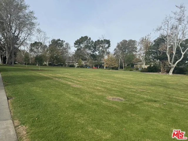 5259 1/2 Village Green, Los Angeles, California 90016