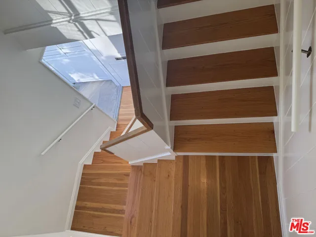 5259 1/2 Village Green, Los Angeles, California 90016