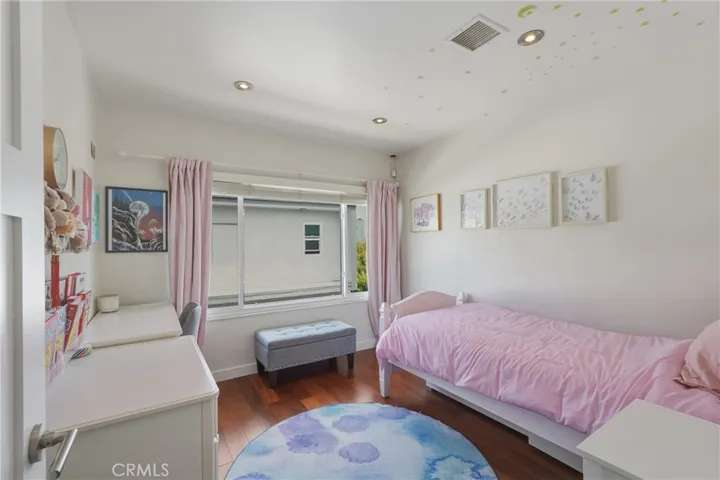 13231 Fiji Way H, Marina Del Rey, California 90292