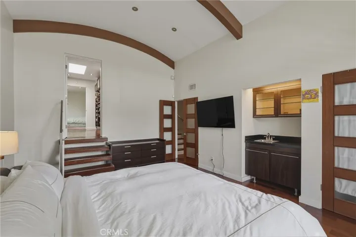 13231 Fiji Way H, Marina Del Rey, California 90292
