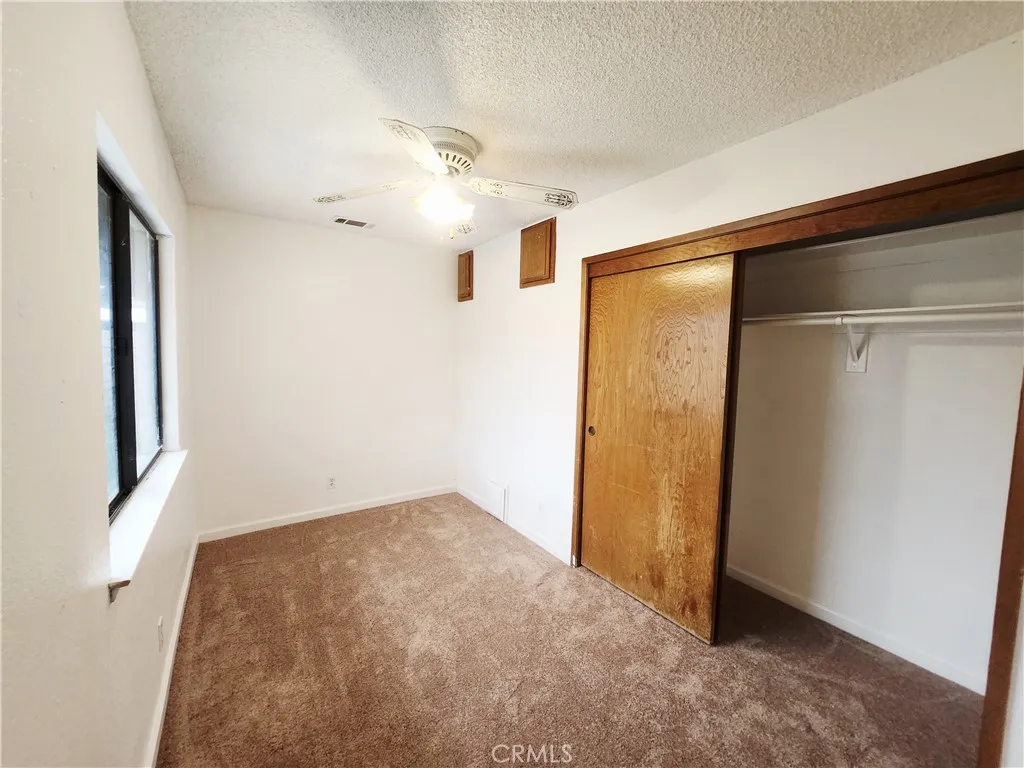 12850 Bermuda Dunes Drive, Victorville, California 92395 home-pic-15