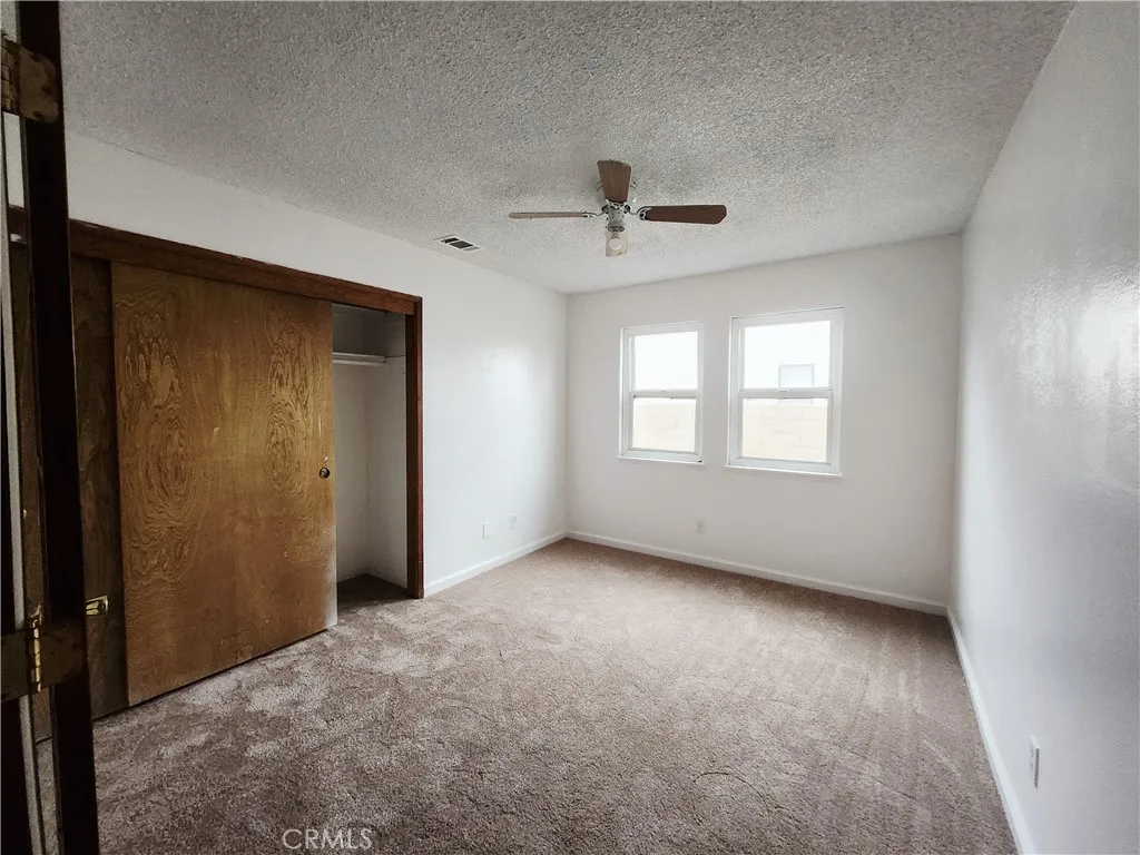 12850 Bermuda Dunes Drive, Victorville, California 92395 home-pic-29