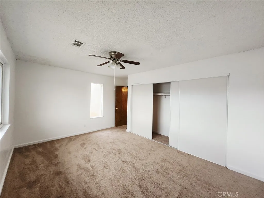 12850 Bermuda Dunes Drive, Victorville, California 92395 home-pic-28