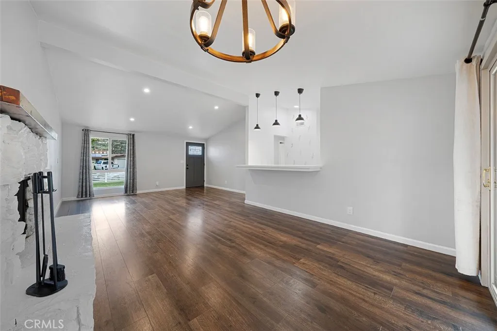 19324 Fairweather, Canyon Country, California 91351 home-pic-15