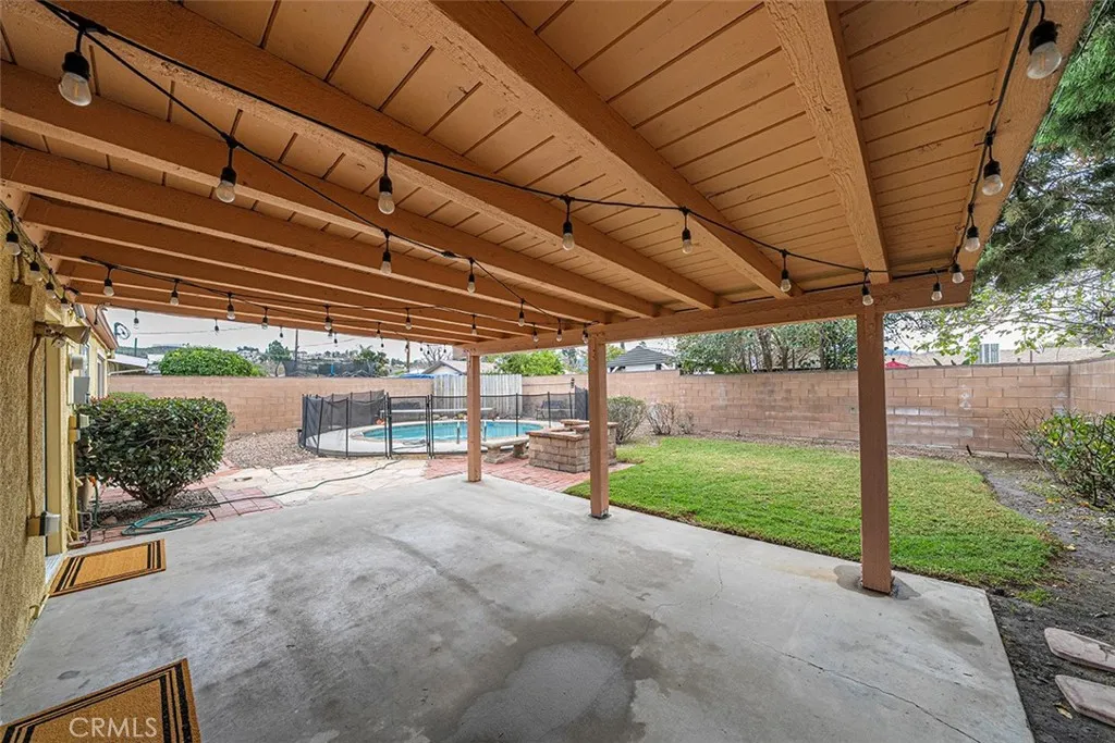 19324 Fairweather, Canyon Country, California 91351 home-pic-34
