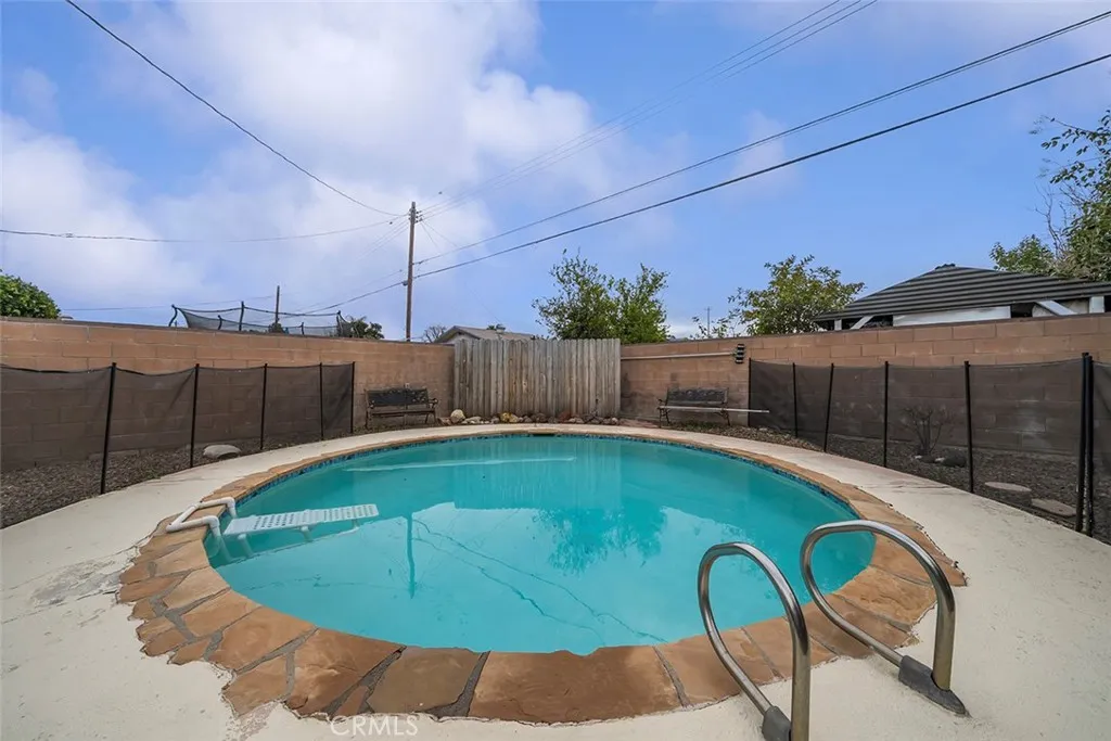 19324 Fairweather, Canyon Country, California 91351 home-pic-39