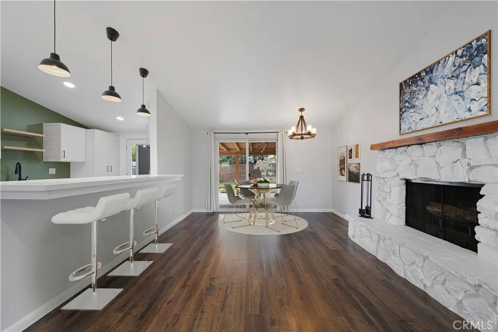 19324 Fairweather, Canyon Country, California 91351 home-pic-12