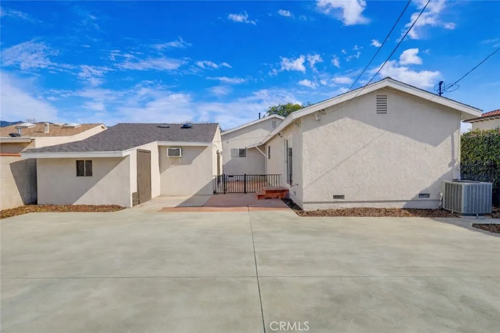 417 S Glenwood Pl., Burbank, California 91506 home-pic-42