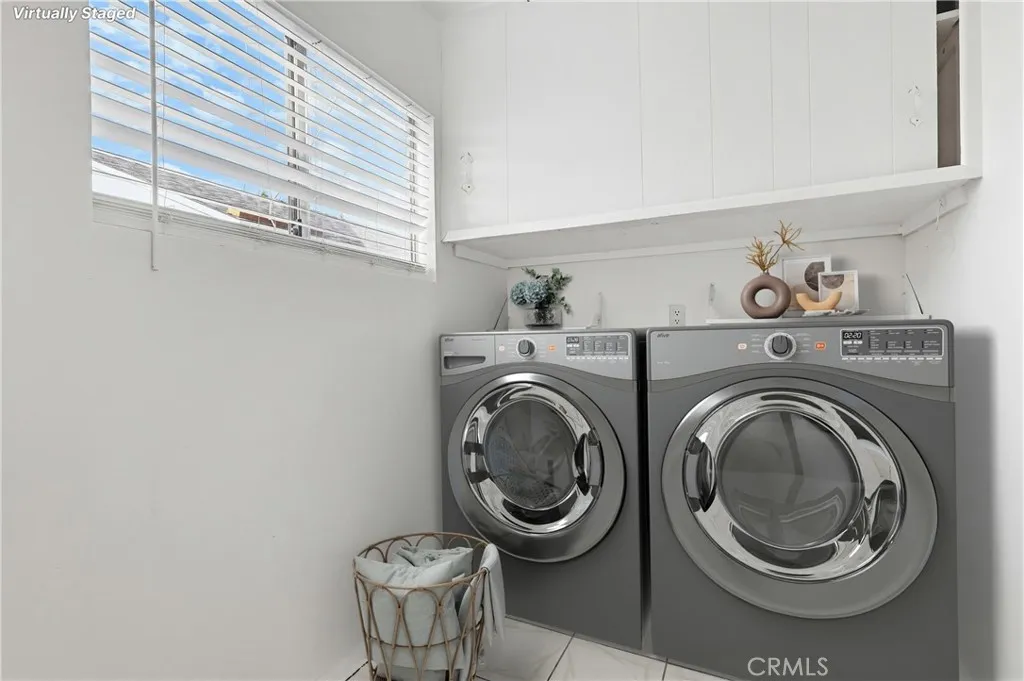 417 S Glenwood Pl., Burbank, California 91506 home-pic-15