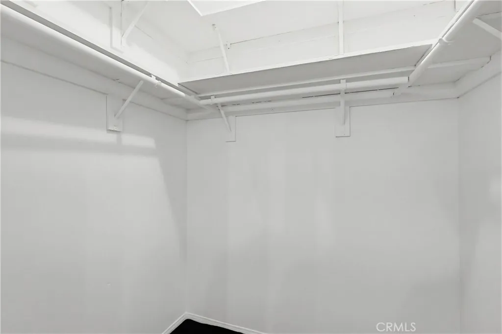417 S Glenwood Pl., Burbank, California 91506 home-pic-22
