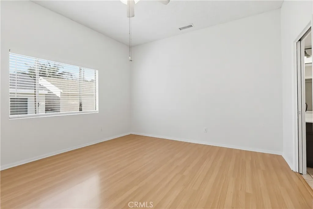 417 S Glenwood Pl., Burbank, California 91506 home-pic-19